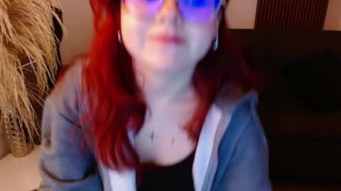 Snapshot of crimson_tati chatting on February 11, 2025, 8:37 am Tatiana  online show from February 11, 2025, 8:37 am