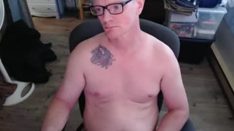 Snapshot of criosthehorny chatting on May 14, 2026, 6:37 pm criosthehorny online show from May 14, 2026, 6:37 pm