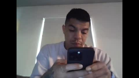 Snapshot of cris22cmxxxl chatting on May 10, 2026, 11:04 am MACHO 22CM GRANDE Y GRUESA online show from May 10, 2026, 11:04 am