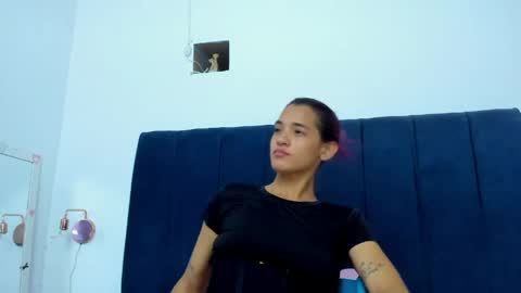 cris_dulce online show from June 1, 2026, 7:26 pm