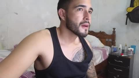 Snapshot of cris_simons chatting on March 9, 2025, 11:25 pm cris_simons online show from March 9, 2025, 11:25 pm