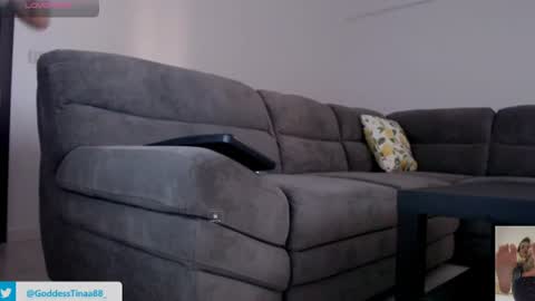 cris_tinne online show from June 18, 2026, 6:46 am
