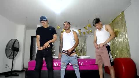 crismens online show from February 21, 2025, 3:23 am