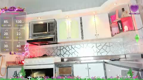 Cristina Onazis online show from June 12, 2026, 6:40 pm