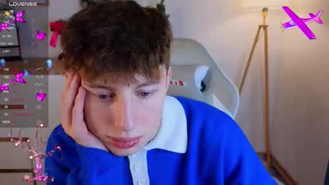 Chris online show from December 20, 2025, 7:43 pm