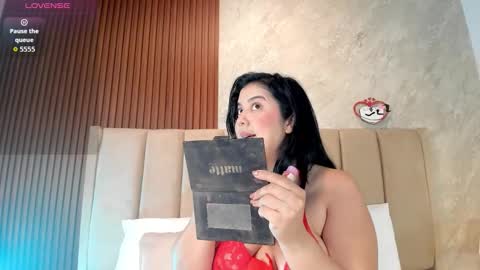 criss  spiicy online show from November 27, 2025, 7:49 pm