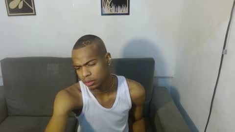 criss_zuri online show from September 30, 2025, 11:15 am