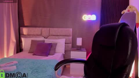 Snapshot of cristal__adams chatting on January 19, 2026, 12:09 pm cristal__adams online show from January 19, 2026, 12:09 pm