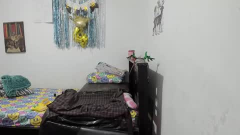 Snapshot of cristal_g19 chatting on February 27, 2025, 7:12 am online show from February 27, 2025, 7:12 am