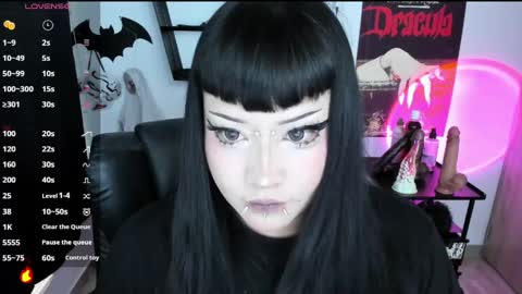 Cris online show from May 26, 2026, 8:49 pm