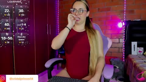 Snapshot of cristal_princess_ chatting on April 4, 2026, 5:27 am Cristal online show from April 4, 2026, 5:27 am