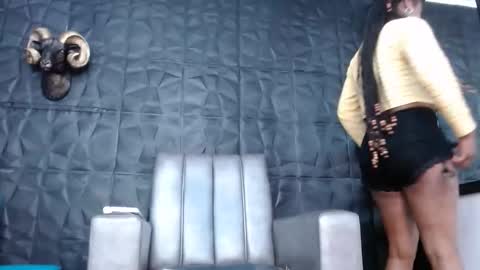 Hanna  online show from October 3, 2025, 11:07 am