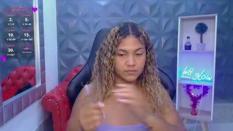 Cristal online show from April 12, 2026, 9:20 pm