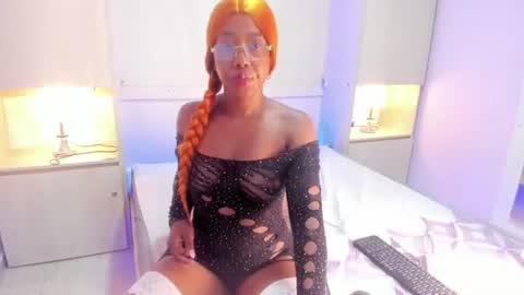 cristalbennet online show from July 3, 2026, 7:09 pm