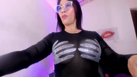 Snapshot of cristallmiller_ chatting on February 13, 2026, 3:30 pm cristal miller online show from February 13, 2026, 3:30 pm