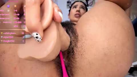 Snapshot of cristalmunez chatting on November 14, 2025, 3:33 pm cristal online show from November 14, 2025, 3:33 pm