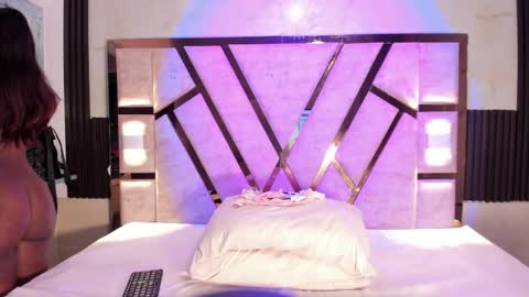 cristin  online show from March 31, 2026, 6:52 pm