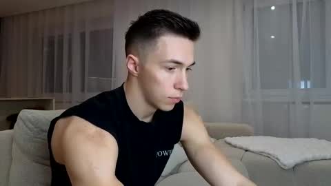 CristianoHailey online show from February 25, 2025, 7:25 pm