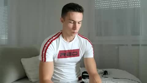 CristianoHailey online show from September 17, 2025, 10:39 am