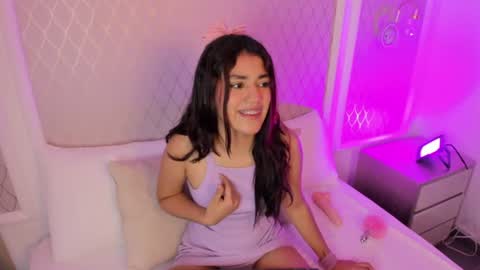 C R I S T I N online show from August 1, 2026, 4:23 am