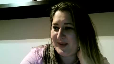 cristina20021991 online show from April 6, 2026, 12:41 am