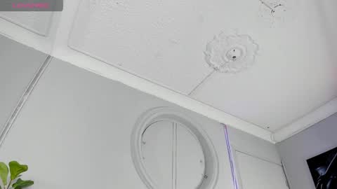 Cristopher online show from April 15, 2026, 12:45 pm