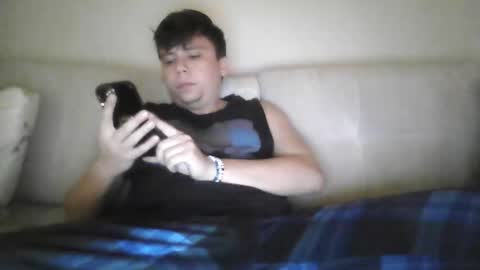 crisx3585 online show from December 17, 2025, 4:18 am