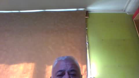 Snapshot of crmperez chatting on September 23, 2025, 6:44 pm crmperez online show from September 23, 2025, 6:44 pm