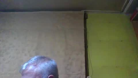 Snapshot of crmperez chatting on May 24, 2026, 7:02 am crmperez online show from May 24, 2026, 7:02 am