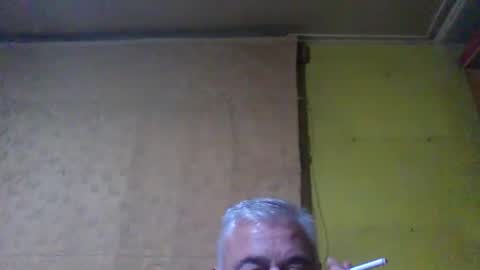 Snapshot of crmperez chatting on June 1, 2026, 9:16 pm crmperez online show from June 1, 2026, 9:16 pm