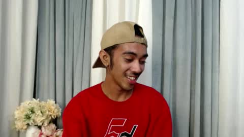 crocodale online show from April 11, 2026, 3:38 pm