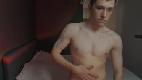 Snapshot of cronck52 chatting on February 12, 2026, 11:22 pm cronck52 online show from February 12, 2026, 11:22 pm