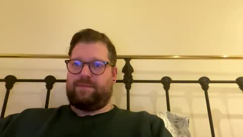 Snapshot of crouchendtiger chatting on November 23, 2025, 1:27 am crouchendtiger online show from November 23, 2025, 1:27 am