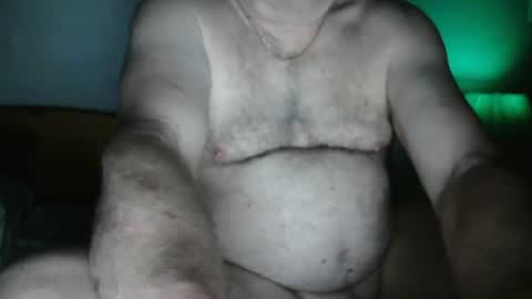 Snapshot of crowbarbi chatting on February 3, 2025, 12:25 pm Crowbarbi online show from February 3, 2025, 12:25 pm