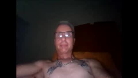 Snapshot of crucut80 chatting on December 13, 2024, 9:52 pm Crucut online show from December 13, 2024, 9:52 pm