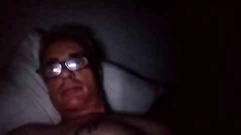 Snapshot of crucut80 chatting on February 1, 2026, 11:25 pm Crucut online show from February 1, 2026, 11:25 pm