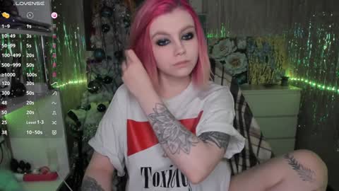 Lilith online show from December 19, 2024, 5:08 pm