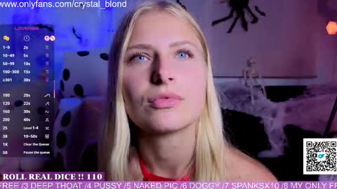 Crystal online show from October 15, 2025, 8:09 pm