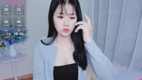 crystal_lea online show from October 14, 2025, 1:28 am