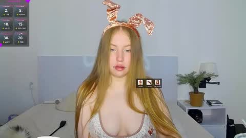 Lina online show from May 1, 2026, 2:16 am