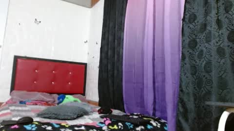 Crystal Blaze online show from February 3, 2025, 12:36 am