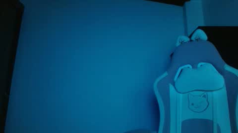 Crystal Blaze online show from September 17, 2025, 11:01 am