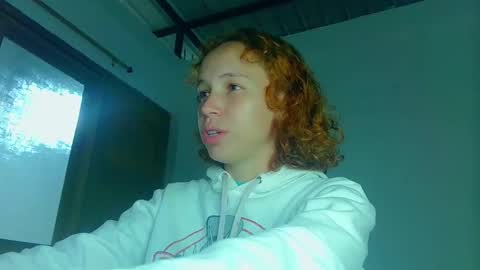 crystal_weber04 online show from December 15, 2025, 4:17 am