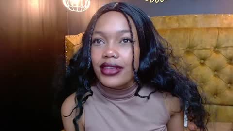 Snapshot of crystalbrooke3x chatting on December 13, 2024, 9:30 pm Crystal online show from December 13, 2024, 9:30 pm