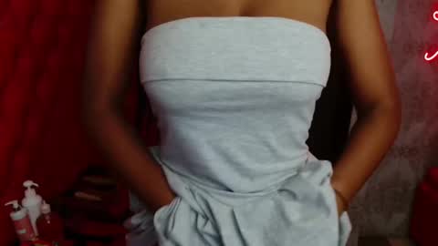 Snapshot of crystalbrooke3x chatting on January 18, 2025, 7:37 pm Crystal online show from January 18, 2025, 7:37 pm