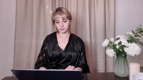 Mary online show from June 21, 2026, 8:00 pm