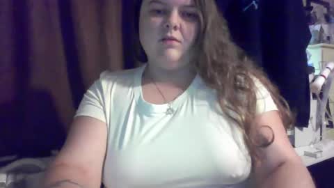 Herekittykitty69 online show from November 21, 2025, 5:55 pm