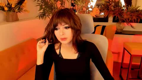 Snapshot of crystallbloom chatting on September 15, 2025, 1:38 am crystallbloom online show from September 15, 2025, 1:38 am