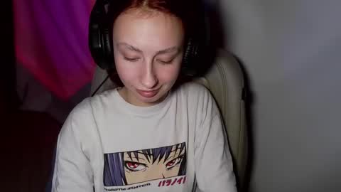 Snapshot of crystallkris chatting on December 29, 2024, 3:22 am Kristina online show from December 29, 2024, 3:22 am