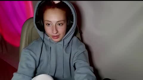 Snapshot of crystallkris chatting on December 30, 2024, 5:26 am Kristina online show from December 30, 2024, 5:26 am